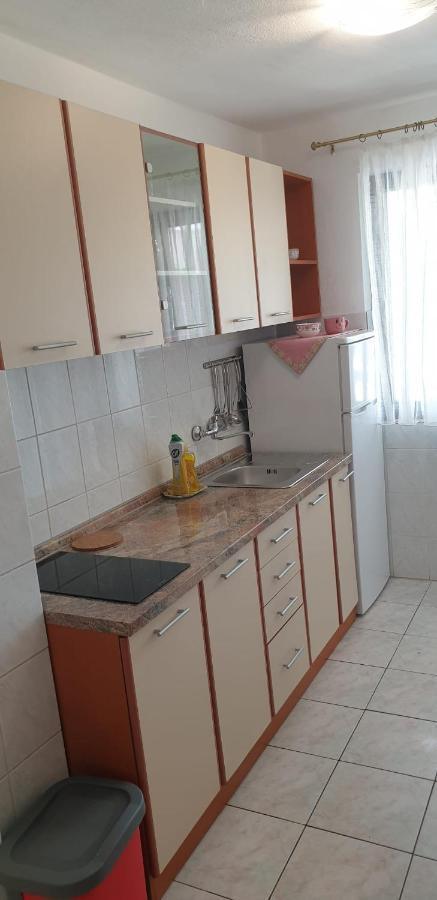 Apartment Rendulic Малинска Екстериор снимка