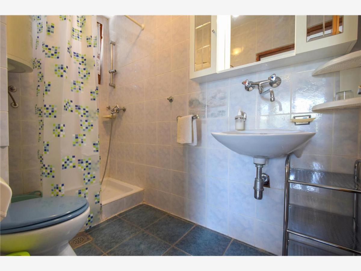 Apartment Rendulic Малинска Екстериор снимка