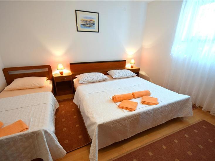 Apartment Rendulic Малинска Екстериор снимка